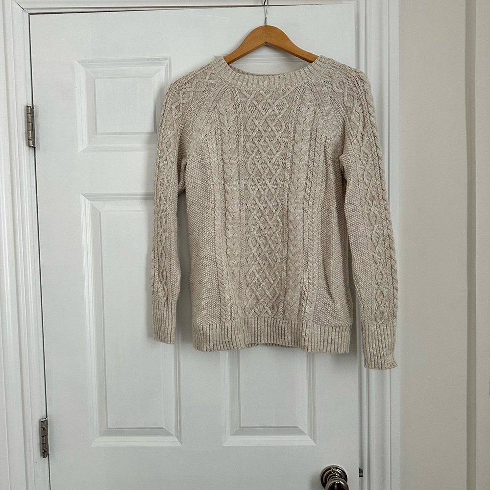 Cable Knit Sweater in Oatmeal